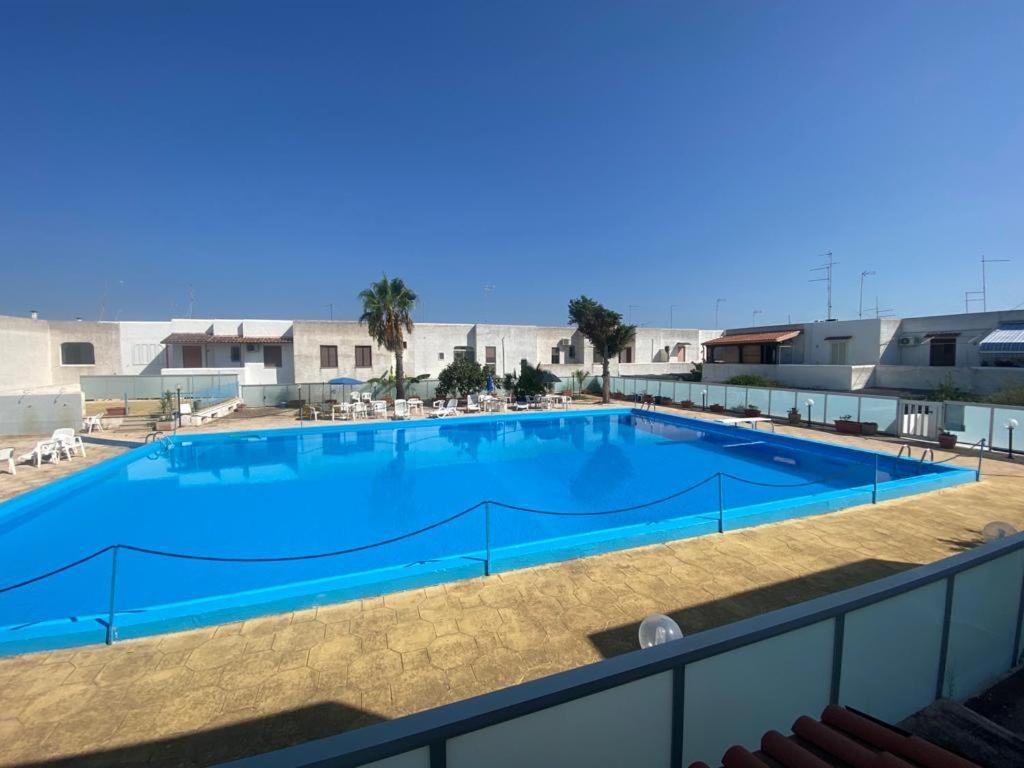 Villa Villino Sabrina Con Piscina Torre Lapillo Exterior foto